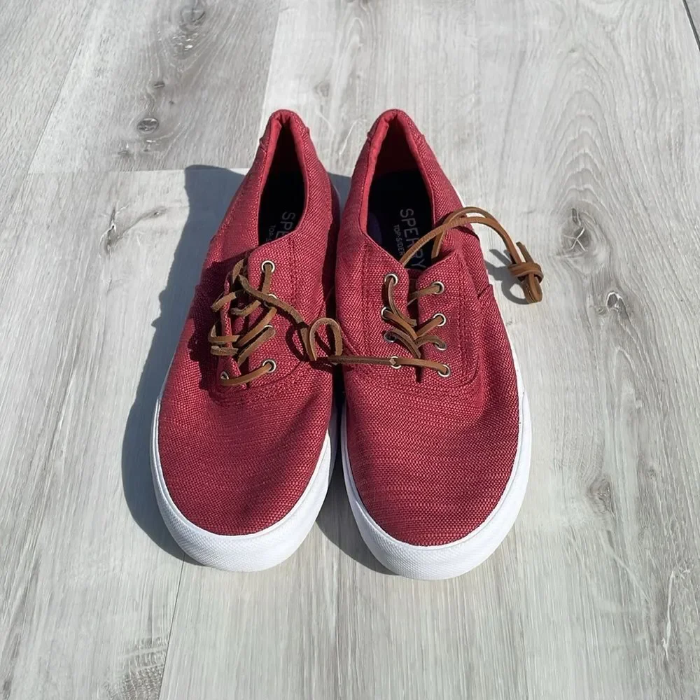 SPERRY Striper II Baja Sneaker in RED (Not blue in stock)size 11 NWT in packagin